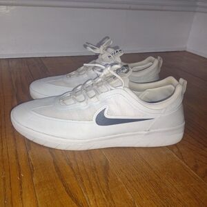 Nike Men's White Sneakers